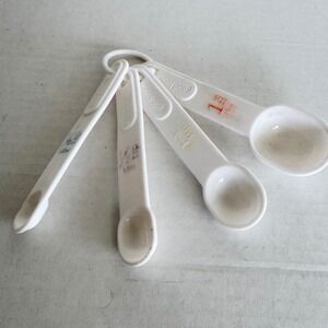 GoodCook‎ White Plastic Measuring Spoons Set of 4 Kitchen Baking Tools